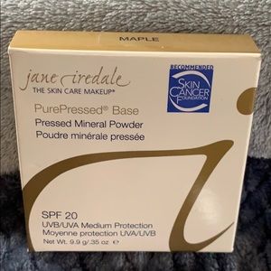 NIB Jane Iredale Pure Pressed Base in MAPLE